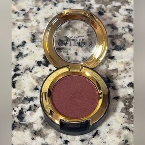 MAC Cosmetics Caitlyn Jenner Eyeshadow- Worthy